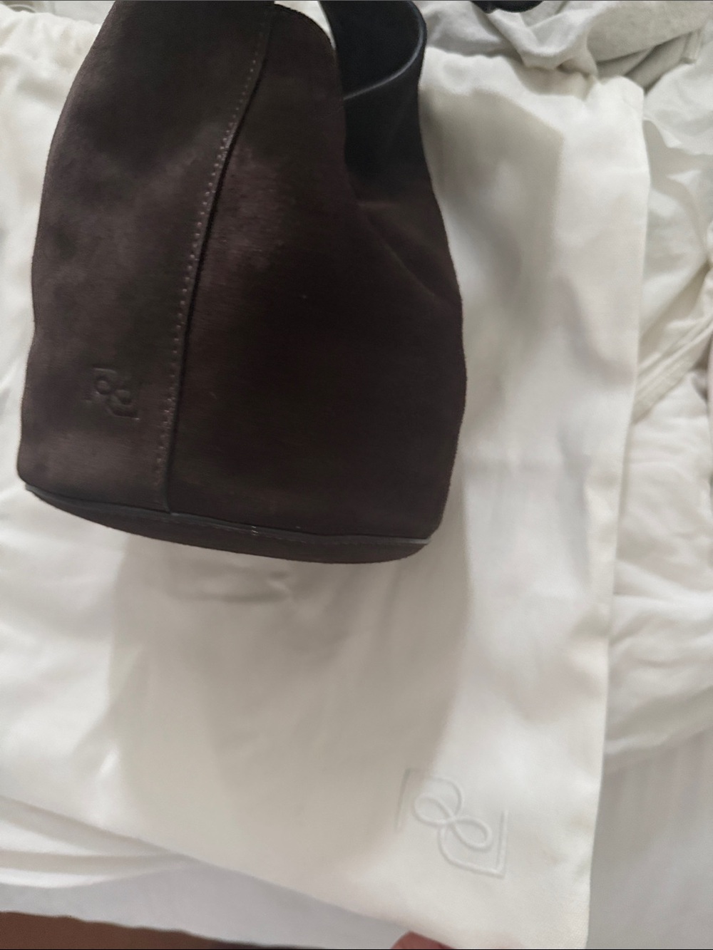 Reformation Small Silvana Bucket Bag - Picture 4 of 5